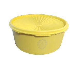 Tupperware Vintage yellow Canister starburst Seal